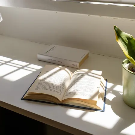 Britannia 36 アパート