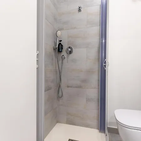 Britannia 36 Рим