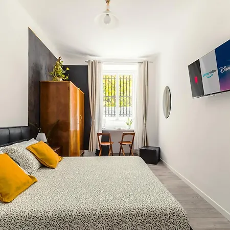 Britannia 36 רומא